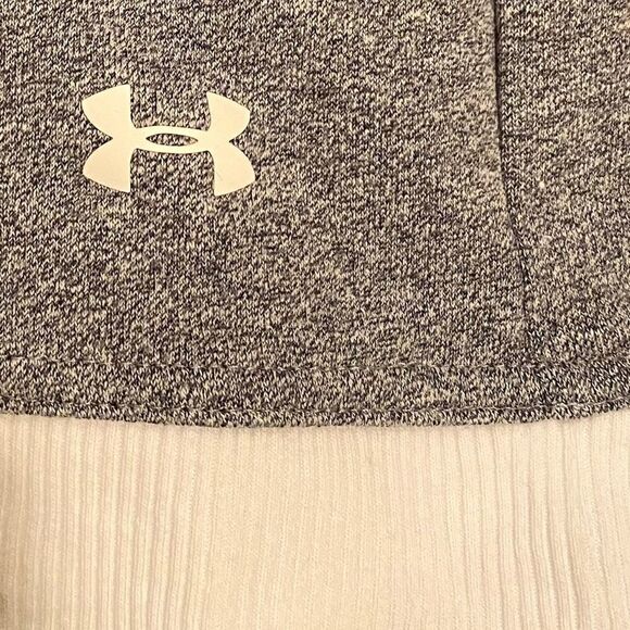 Under Armour Sweatshirts Size Medium - Picture 5 of 5